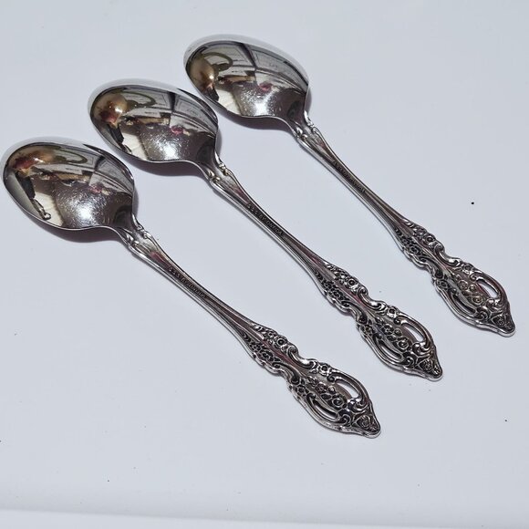 3 Oneida Renoir Pembrooke Soup Spoons 6.5" SS pierced 90s vtg Baroque - Picture 7 of 9